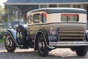 华体会手机在线-公牛邀请前球员回访训练营分享经验，公牛队官网