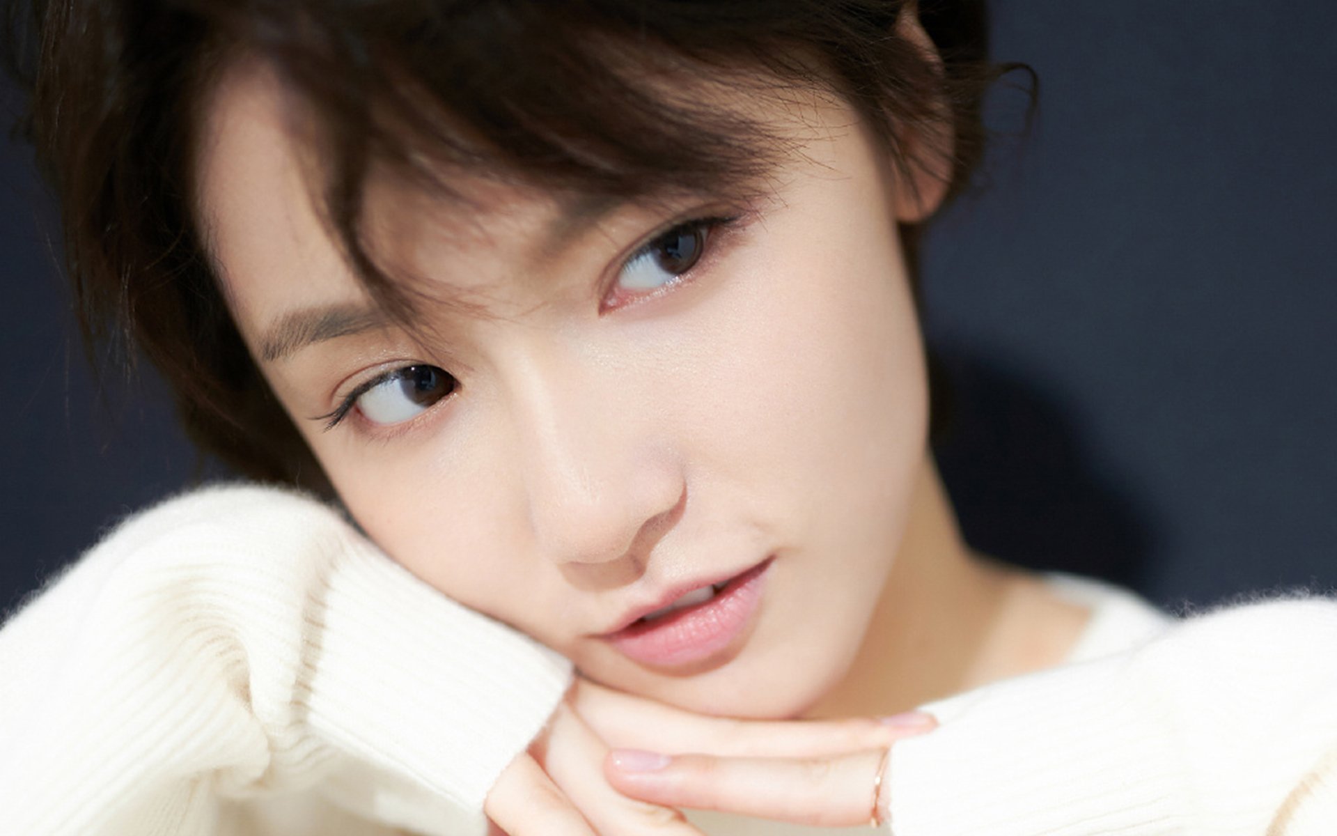 青年选手逐渐扛起国家队大旗,青年选手逐渐扛起国家队大旗图片