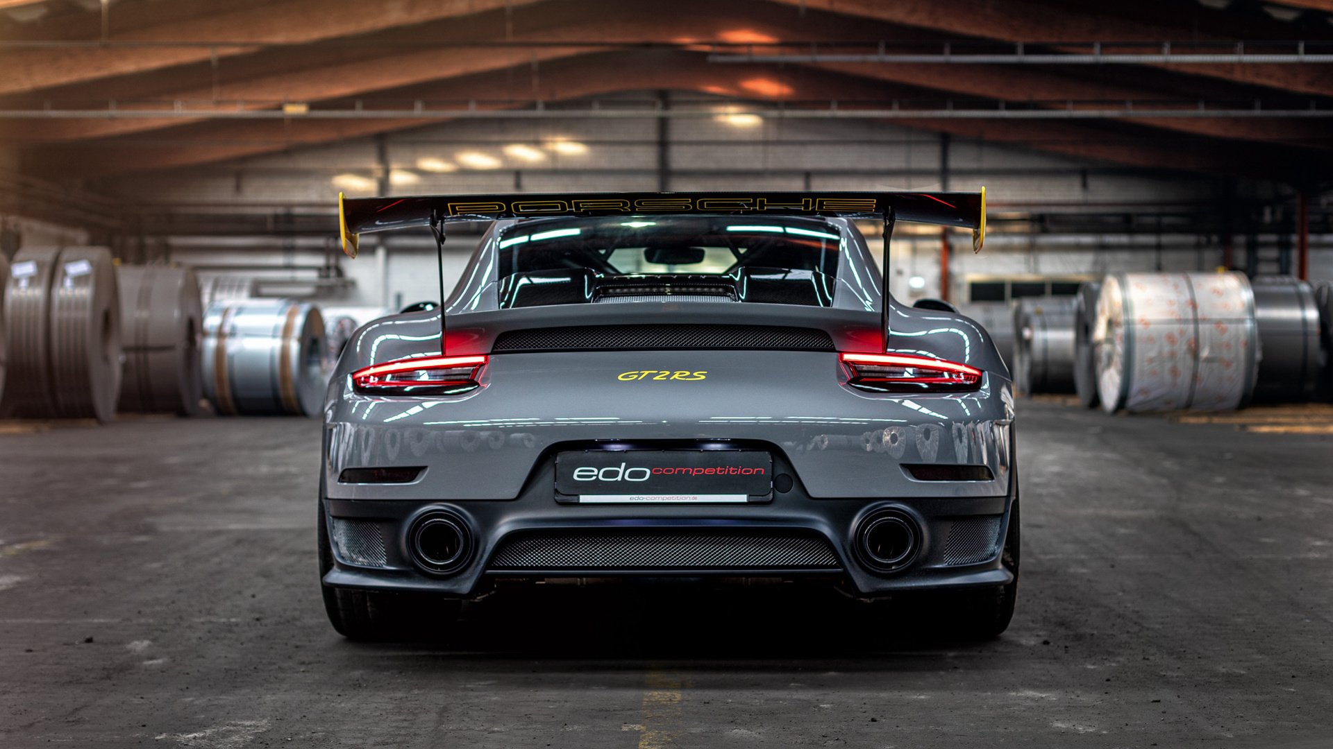 曼联拜访伦敦,力争逆转热刺